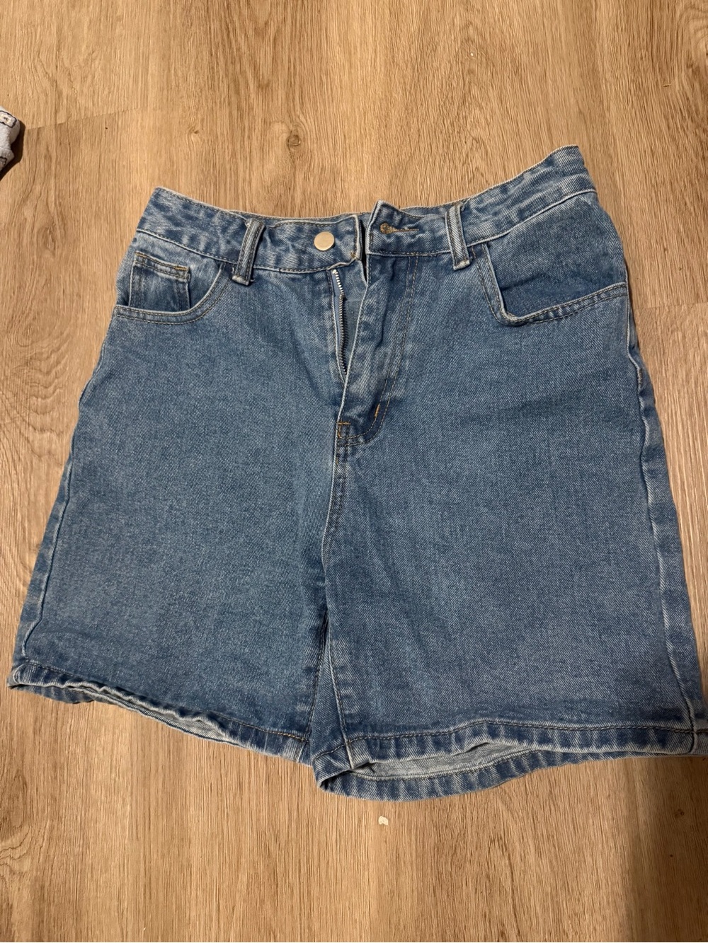 SHEIN Classic Blue High-Rise Denim Shorts